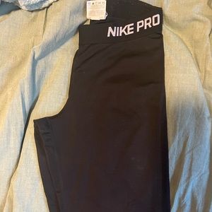 Nike Pro Leggings